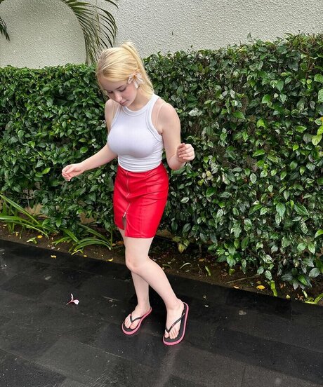 Dasha Gartman pornstar pretty photos