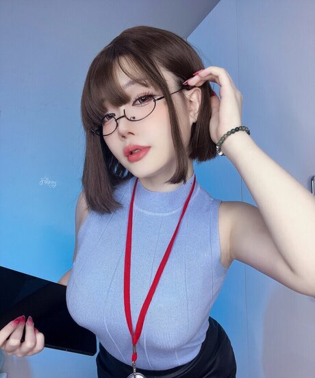 Faixvey perfect model img
