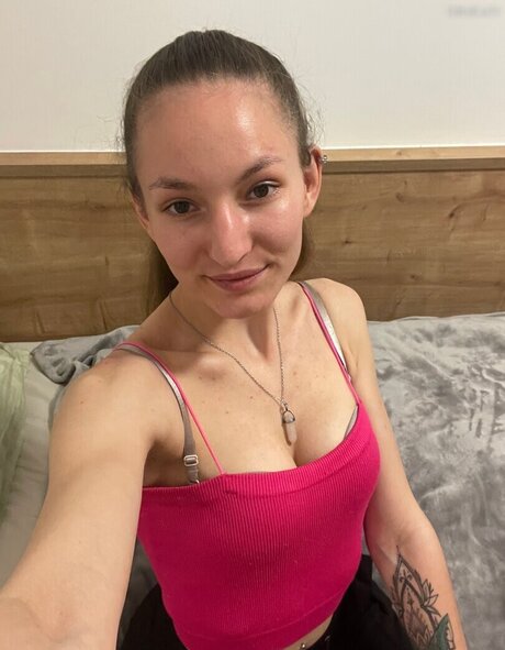 skaterbae high quality model images