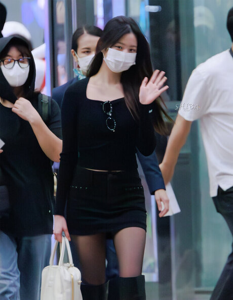 Jang Won young profile image