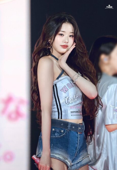 Jang Won young exclusive star photo