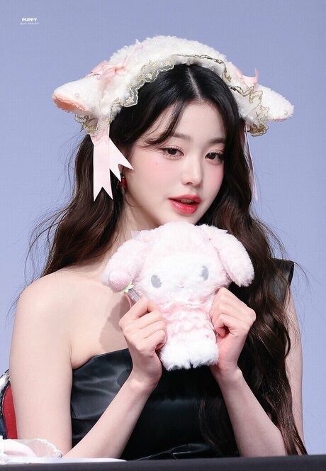 Jang Won young model top archive
