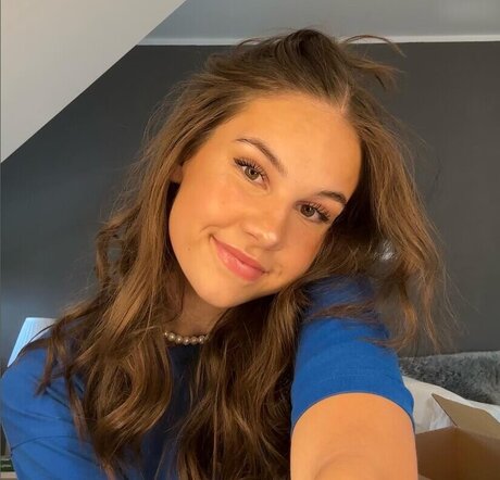 gloryhole onlyfans hot sexy photo
