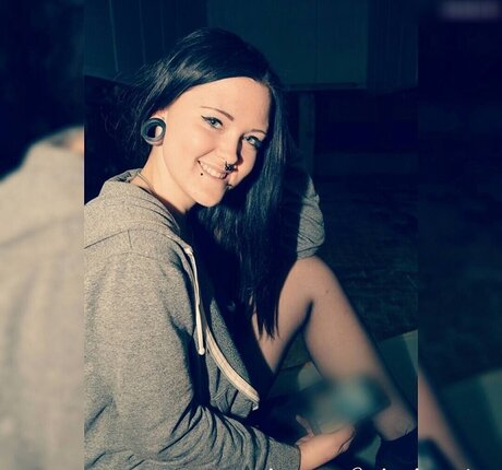 Laura Knoblauch top actress picture