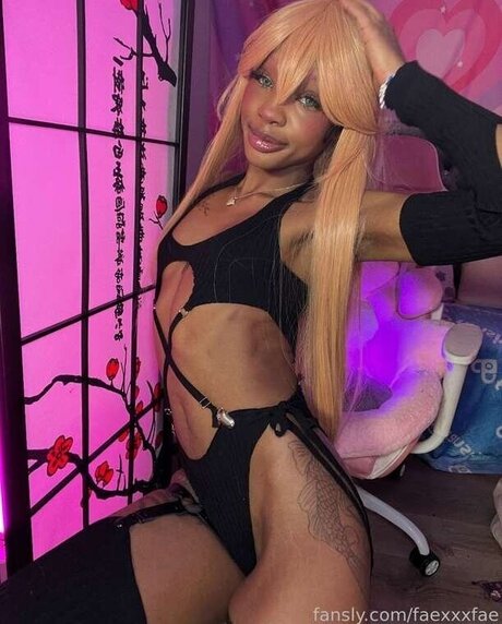 Faexxxfae model sexy photo