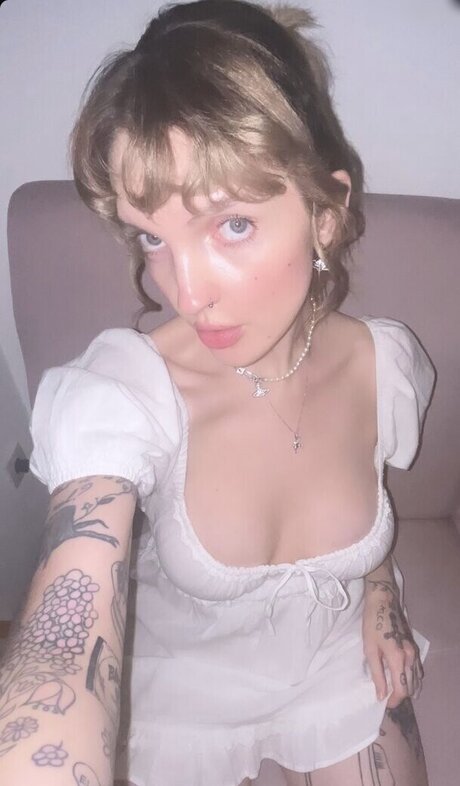 Mia Morgan beautiful actress photo