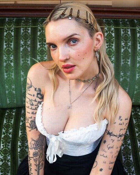 Mia Morgan nudes model galleries