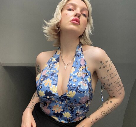 Mia Morgan model sexy images