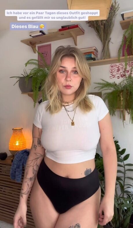 bbw granny onlyfans sexy naked image