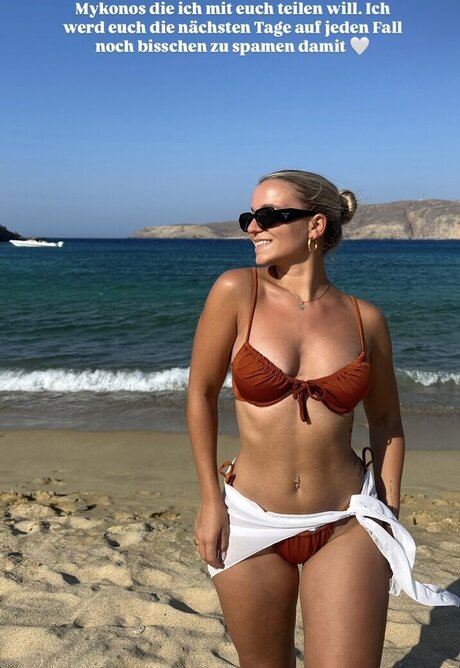 french mature onlyfans art porn photo