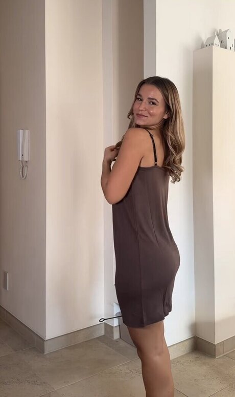 Alina Wachinger xxx actress pic