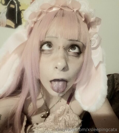 xsleepingcatx adult actress pic