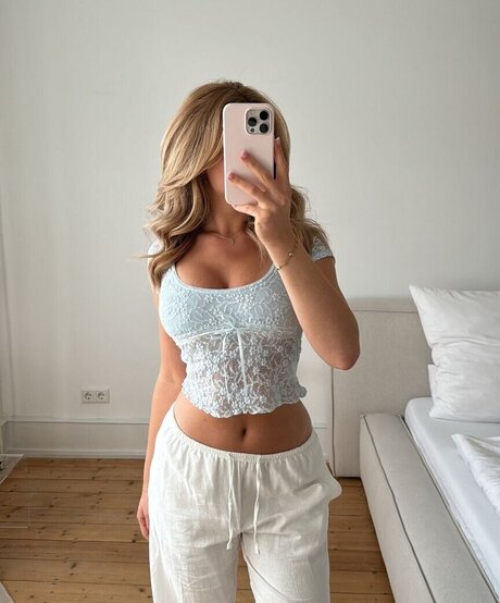 theresaxre sex model galleries