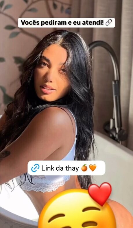 Thayna Telles pretty actress image