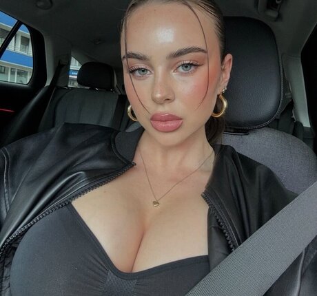 Luisa Senn pornstar high quality img