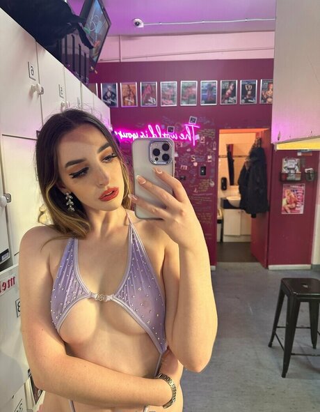 Violet Greyx star naked pictures
