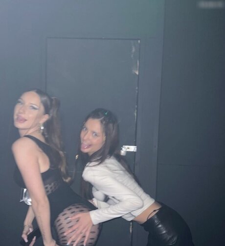 Larissaxra star adult pics