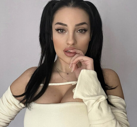 gym girls onlyfans hd pic