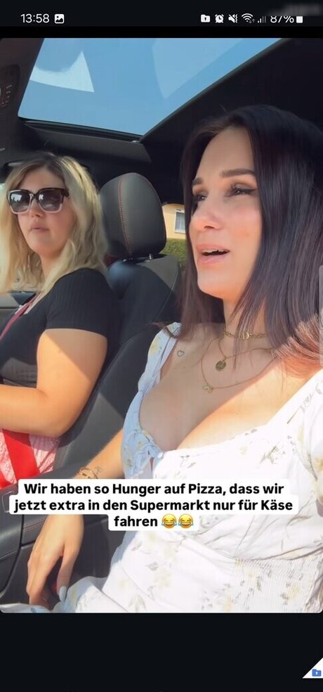Coupleontour pornstar top picture