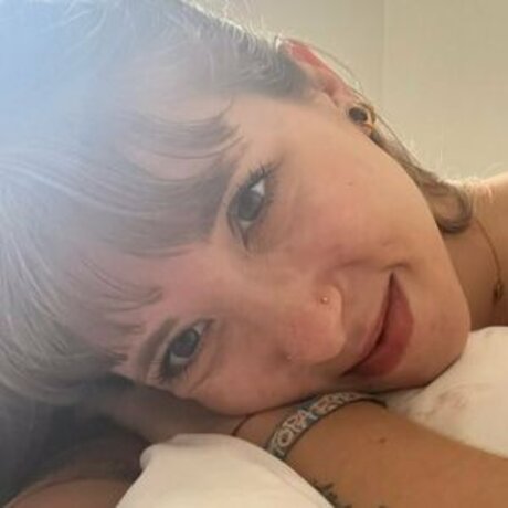 pau peach pornographic actress photo