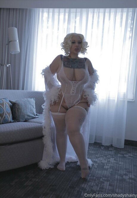 Shainarae profile image