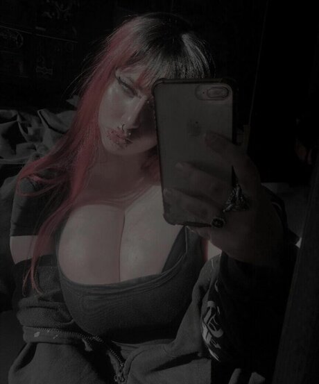 Livdracula xxx star picture