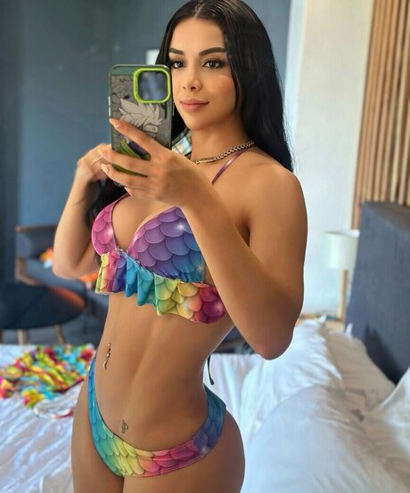Anakarina Millan nudes model photo