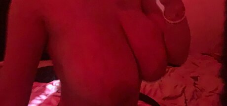 valen roodriguez02 star nude picture