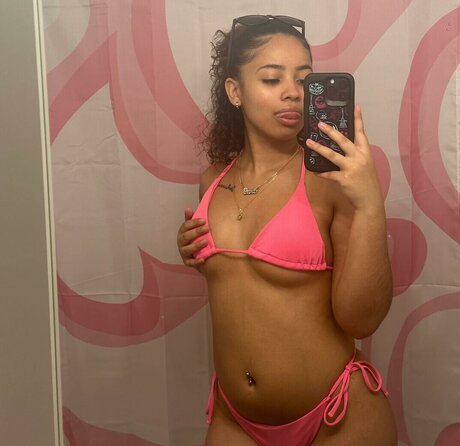 Nyah Marie exclusive star photo