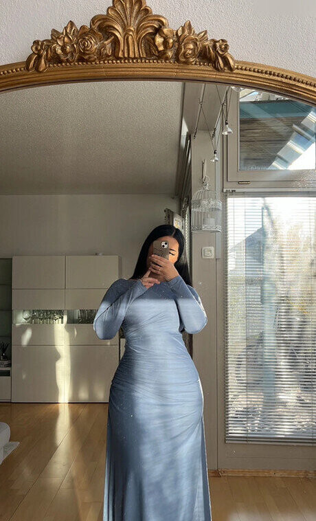 curvy teen onlyfans beautiful naked gallery