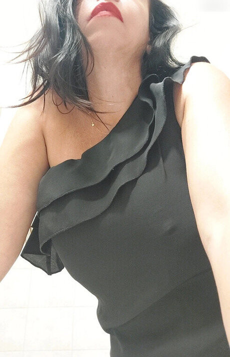 ebony femdom onlyfans free naked pictures