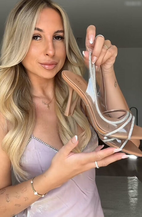 anal masturbation onlyfans art nude pictures