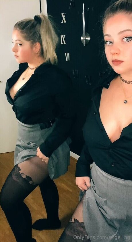 cum selfie onlyfans beautiful xxx gallery