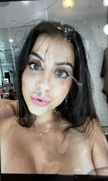 pretty onlyfans porn image