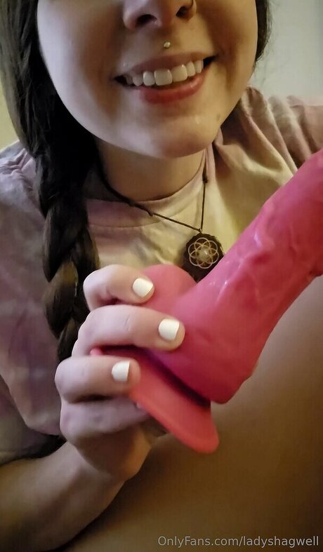 LadyShagwell pornstar exclusive pic