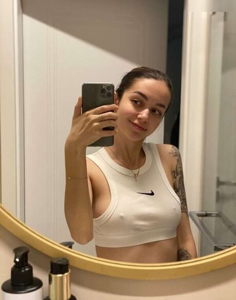 eva oopsy star naked pic