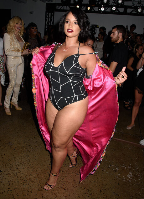 Dascha Polanco art actress pics