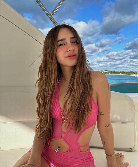 Domelipa beautiful pornstar img