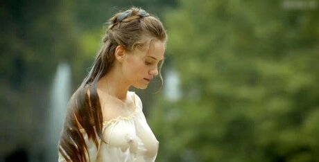 Versailles Fernsehserie model hd img
