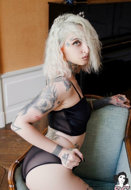 gladycesuicide art actress photos