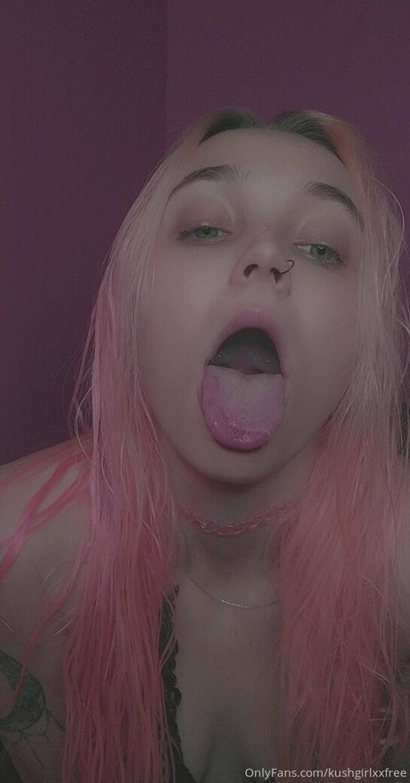 kushgirlxxfree adult model galleries