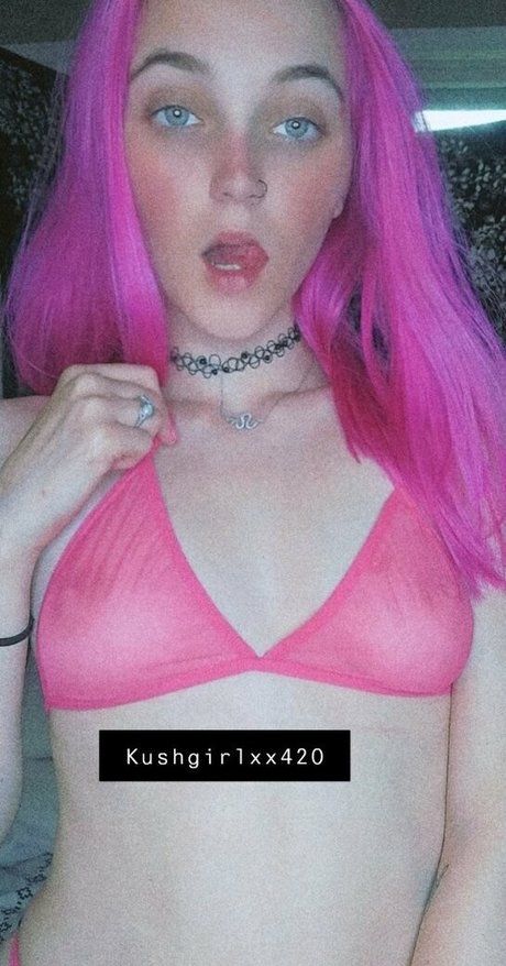 kushgirlxxfree sexy star image