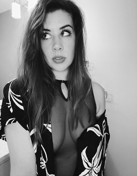 Elspeth Eastman art model images