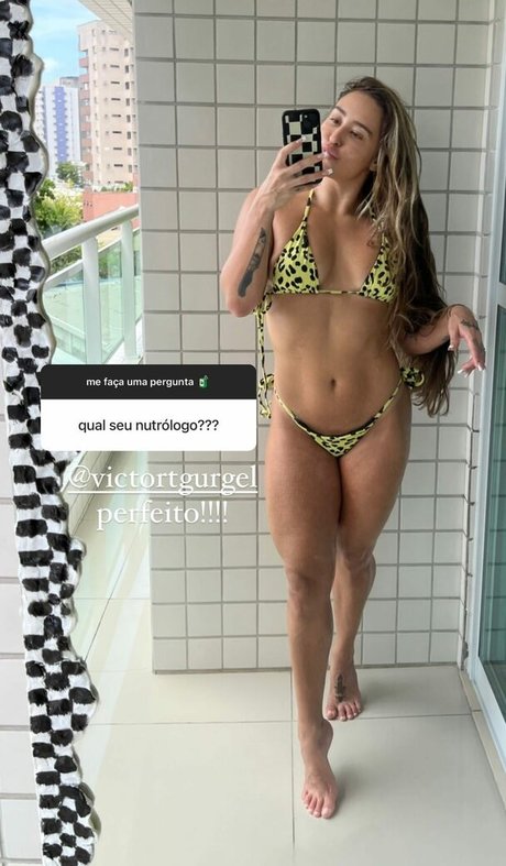 Amy Reis pornstar galleries