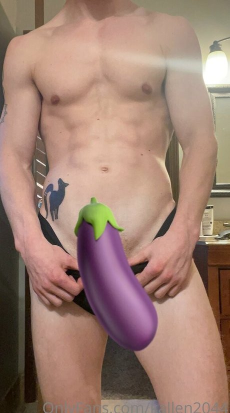 kallen2044 naked actress photo