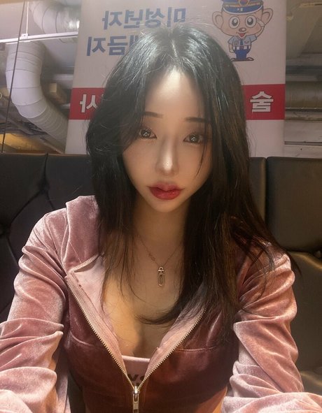lin002200 perfect pornstar gallery