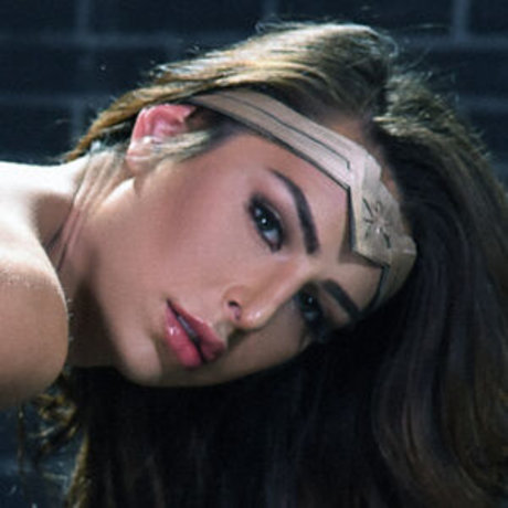 Chanel Santini star art picture