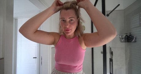 Maren Wolf top profile image
