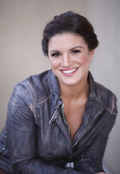 Gina Carano star porn photos
