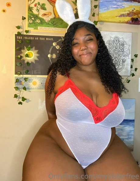 ebony gilf onlyfans hot nude pic